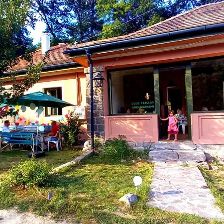 Apartment Doemoerkapu Rengeteg Vendeghaz Szentendre